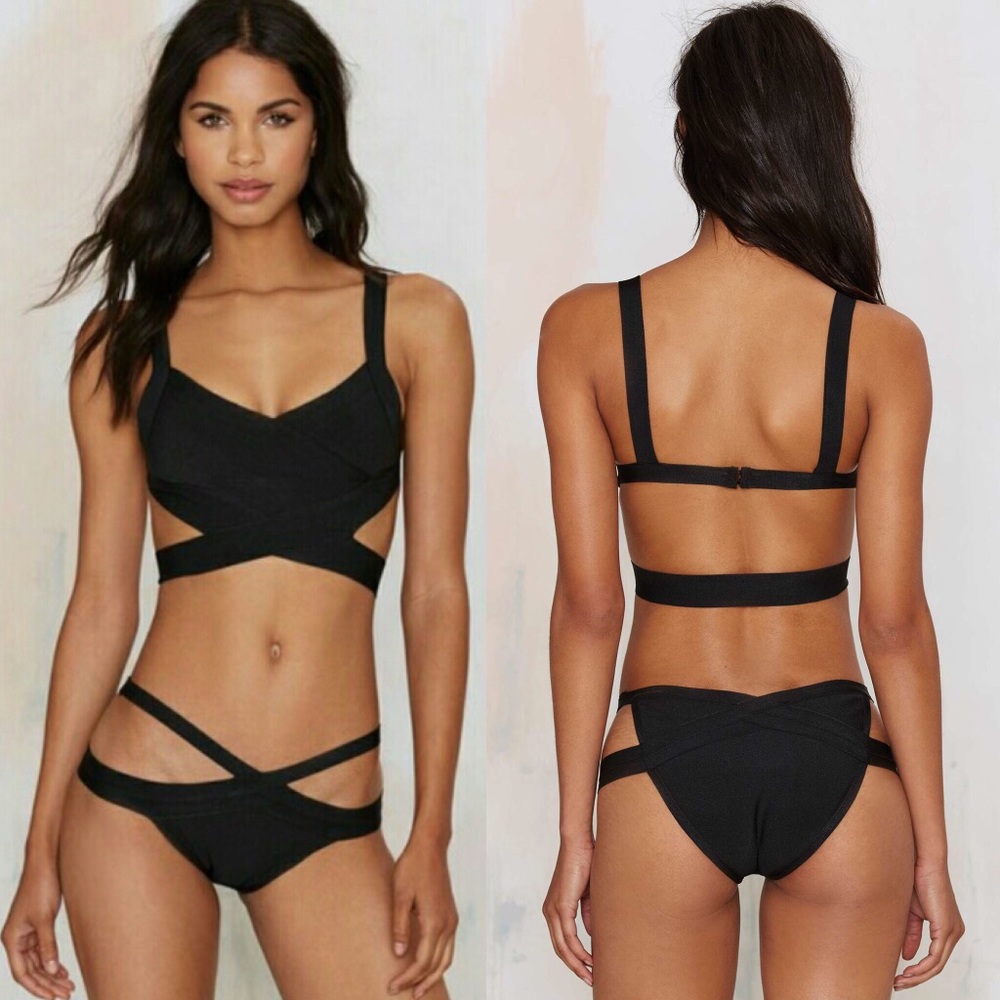 Band Central Bikini Set 2-piece in Size Medium